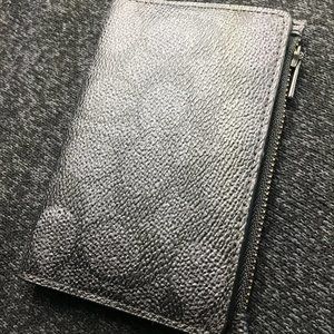Coach Zipper Bi-Fold Wallet - Black Leather
